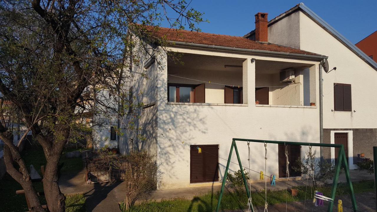 Apartman Zvjezda Biograd Na Moru Exterior photo
